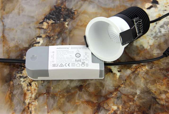 Downlight Medium - spot rond - 3000K - 40° - IP20 - wit